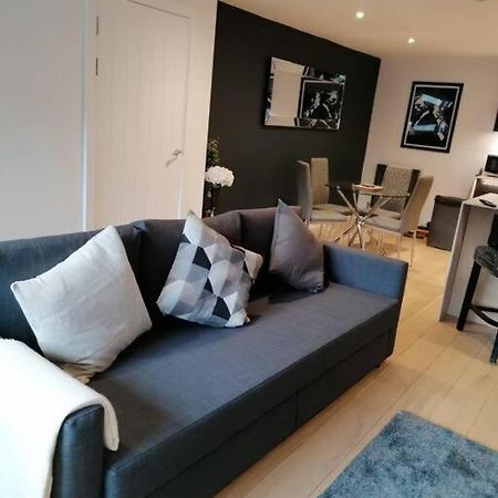 Apartmán New Town House With *Free Allocated Parking* Hove Exteriér fotografie