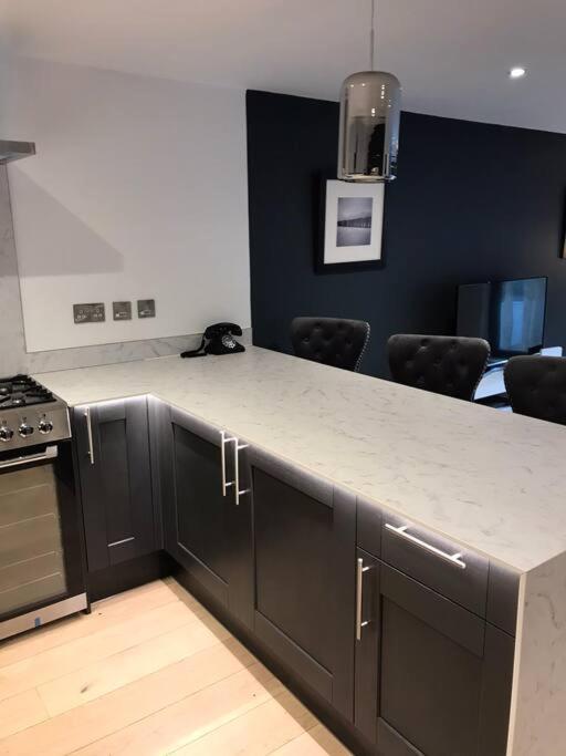 Apartmán New Town House With *Free Allocated Parking* Hove Exteriér fotografie